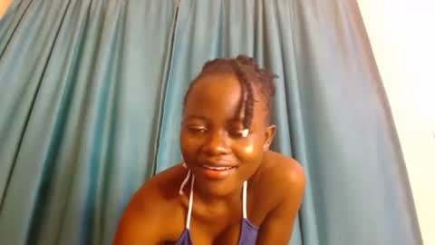 Snapshot of freaky_shamzzy chatting on 09.16.25 shamika online show from 09.16.25