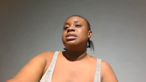 freaky slut5 online show from 10.28.25