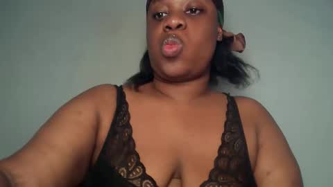 freaky slut5 online show from 04.25.26