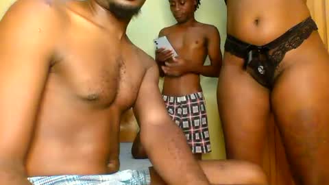 freakyg292511 online show from 03.05.26