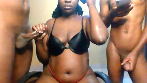 freakyg292511 online show from 03.12.26