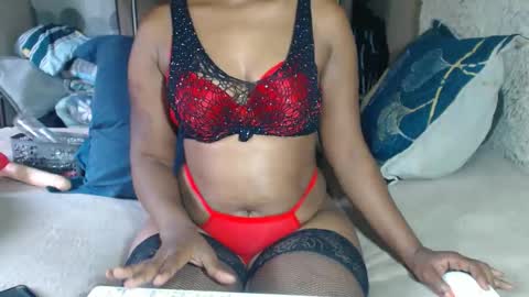 Snapshot of freakyteaser1990 chatting on 11.10.25 Mandy online show from 11.10.25