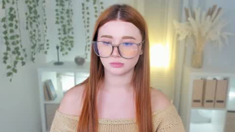 Snapshot of freckle_diyana chatting on 01.19.25 Diyana online show from 01.19.25