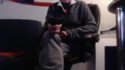 Snapshot of fred1051 chatting on 01.19.25 yo online show from 01.19.25