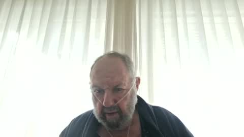 Snapshot of fredaldavid chatting on 06.11.26 David Fredal online show from 06.11.26
