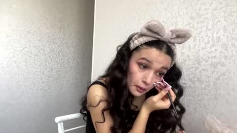 Mia online show from 07.07.26