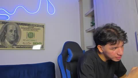 Snapshot of fredd_cs chatting on 11.06.25 fredd_cs online show from 11.06.25