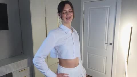 Snapshot of freddasmithj chatting on 12.18.25 Jennifer online show from 12.18.25