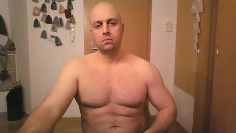 Snapshot of freddow chatting on 12.02.24 freddow online show from 12.02.24