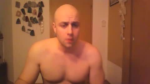 Snapshot of freddow chatting on 12.10.24 freddow online show from 12.10.24