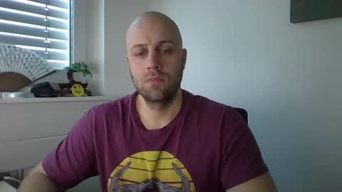 Snapshot of freddow chatting on 01.07.25 freddow online show from 01.07.25