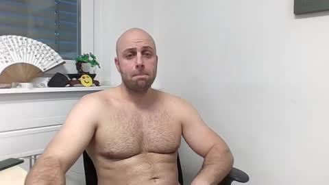 Snapshot of freddow chatting on 01.13.25 freddow online show from 01.13.25