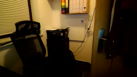 Snapshot of freddow chatting on 11.16.25 freddow online show from 11.16.25