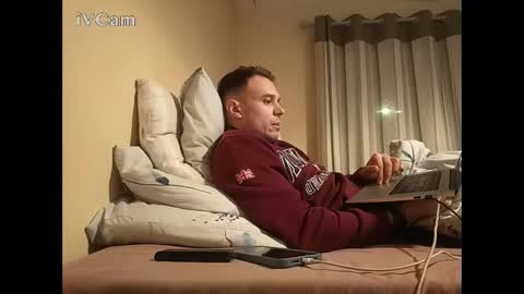 freddy_ardiente online show from 11.14.25