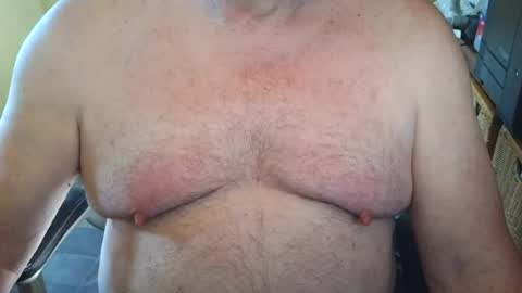 Snapshot of free_amos chatting on 07.25.26 free_amos online show from 07.25.26