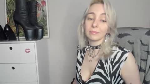 Anne online show from 06.10.26