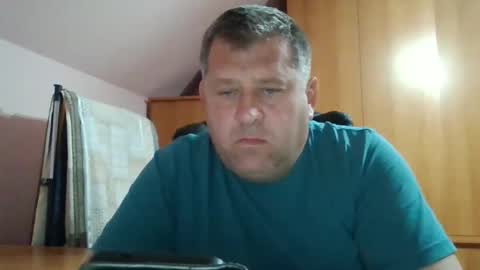 Snapshot of freeboy80180 chatting on 11.17.25 freeboy80180 online show from 11.17.25