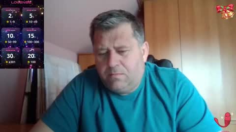 Snapshot of freeboy80180 chatting on 11.29.25 freeboy80180 online show from 11.29.25