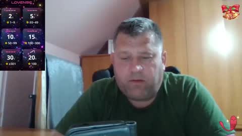 Snapshot of freeboy80180 chatting on 03.12.26 freeboy80180 online show from 03.12.26