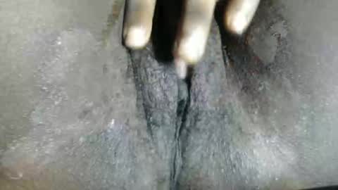 babyyo online show from 12.17.25