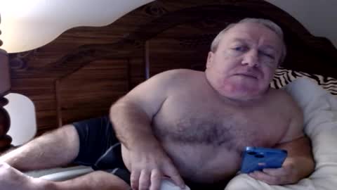 Snapshot of freemysoul4748 chatting on 11.05.25 Cute Lil Man online show from 11.05.25