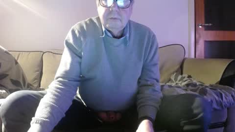 Snapshot of freespirt59 chatting on 01.10.25 freespirt59 online show from 01.10.25