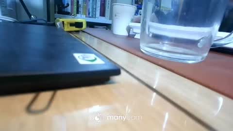 K-Dick online show from 02.14.25