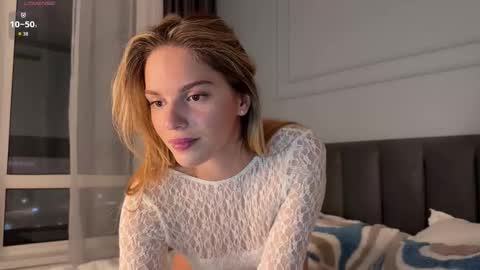 Snapshot of frenzyfoxs chatting on 11.27.25 Jason and Sonya online show from 11.27.25