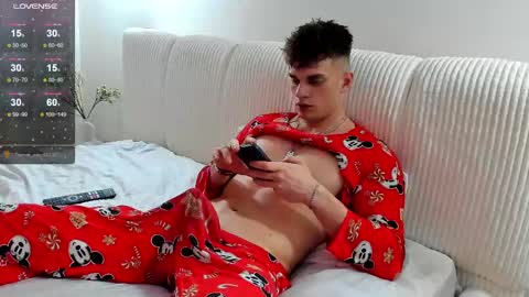 Snapshot of fresh_b1ood chatting on 03.03.25 Alex or Andrzej online show from 03.03.25