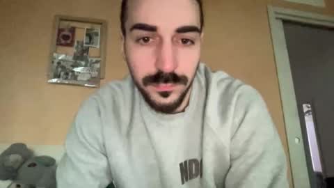 Snapshot of freshitalianguy chatting on 12.16.25 ITALIANGUY online show from 12.16.25