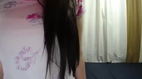 Snapshot of freshyklein chatting on 01.05.25 Savanna online show from 01.05.25