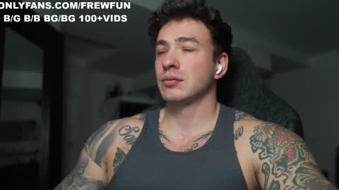 Snapshot of frewfun chatting on 11.21.25 cameron online show from 11.21.25