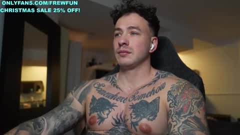 Snapshot of frewfun chatting on 11.26.25 cameron online show from 11.26.25
