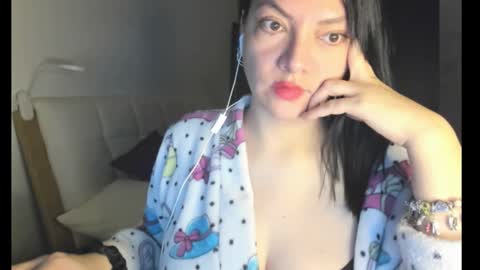 Snapshot of freya_shaik_ chatting on 03.16.26 freya_shaik_ online show from 03.16.26