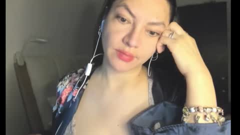 Snapshot of freya_shaik_ chatting on 03.17.26 freya_shaik_ online show from 03.17.26