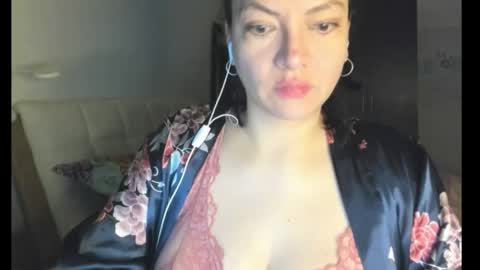 Snapshot of freya_shaik_ chatting on 03.21.26 freya_shaik_ online show from 03.21.26