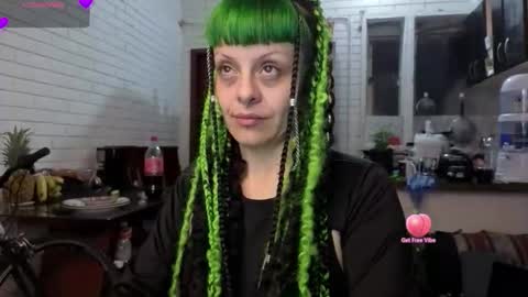 freyaa_sorceress online show from 09.17.25