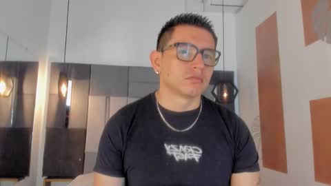  ALIS AND ALEX  online show from 11.19.25