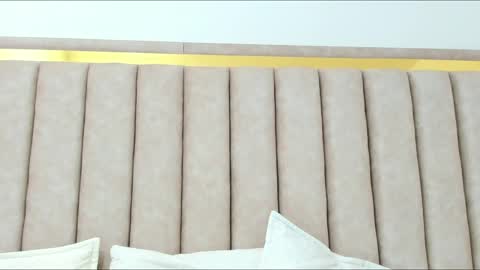 FreyaMoller  online show from 02.28.26