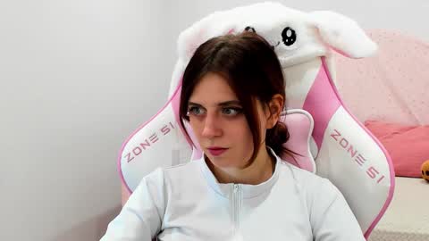 FreyaVey online show from 01.12.26