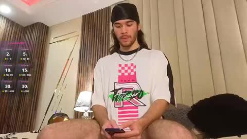 freyrvik online show from 10.15.25