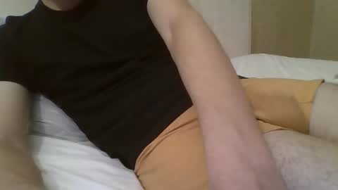 friendly_frank_18 online show from 10.20.25