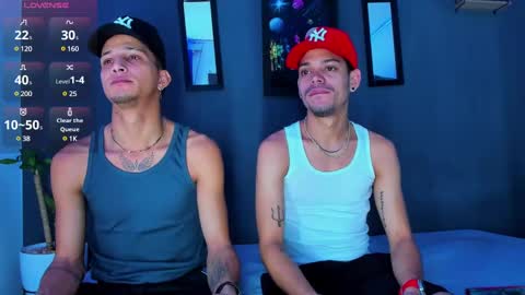 Snapshot of friendsofeverything_ chatting on 02.07.25 Adam y pitter online show from 02.07.25