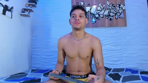 Snapshot of friendsofeverything_ chatting on 09.14.25 Adam y pitter online show from 09.14.25