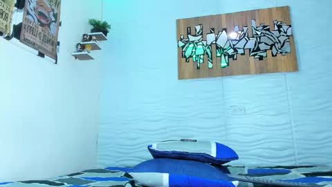 Snapshot of friendsofeverything_ chatting on 09.28.25 Adam y pitter online show from 09.28.25