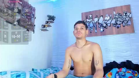 Snapshot of friendsofeverything_ chatting on 10.08.25 Adam y pitter online show from 10.08.25