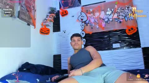 Snapshot of friendsofeverything_ chatting on 10.17.25 Adam y pitter online show from 10.17.25