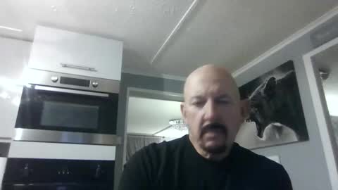 Snapshot of friskyneedsum chatting on 01.27.25 bob online show from 01.27.25