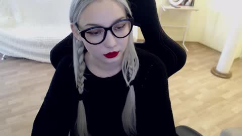 Lilith online show from 03.06.25