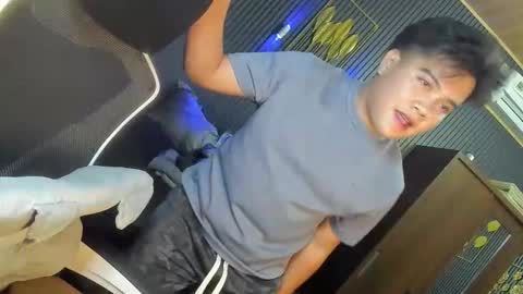 Snapshot of frostbite_69 chatting on 03.29.26 GABBY online show from 03.29.26